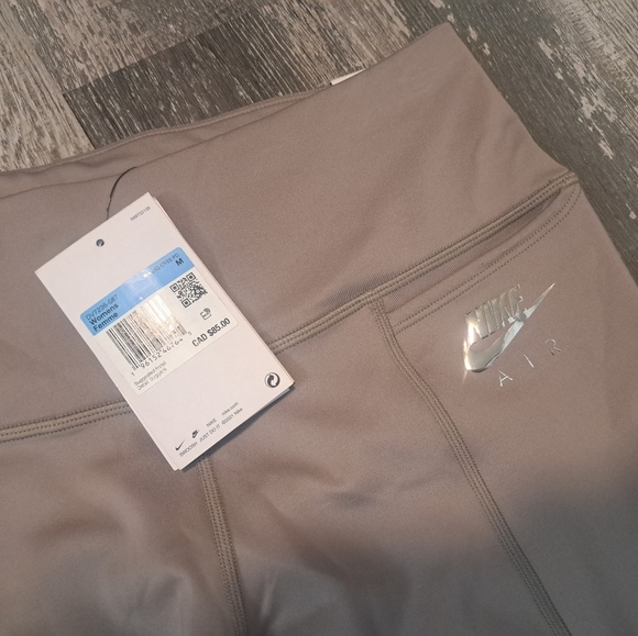 Nike velvet leggings - Picture 3 of 3